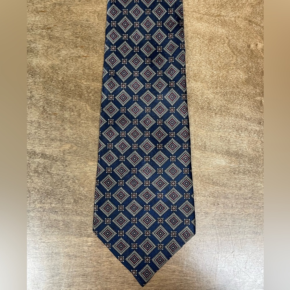 David Taylor tie